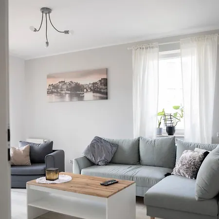 Apartament Wanessa Apartment *